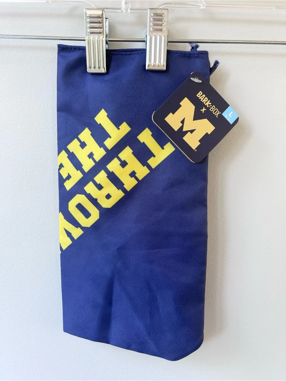 University of Michigan Wolverines dog bandana - new with tags